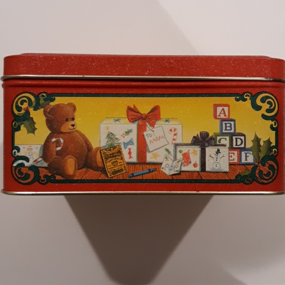 Vintage 1992 Crayola Christmas Tin w/ crayons - Picture 7 of 11